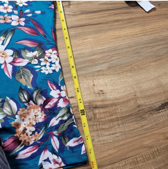 Chadwicks Size Small New Womens Top - Picture 8 of 8